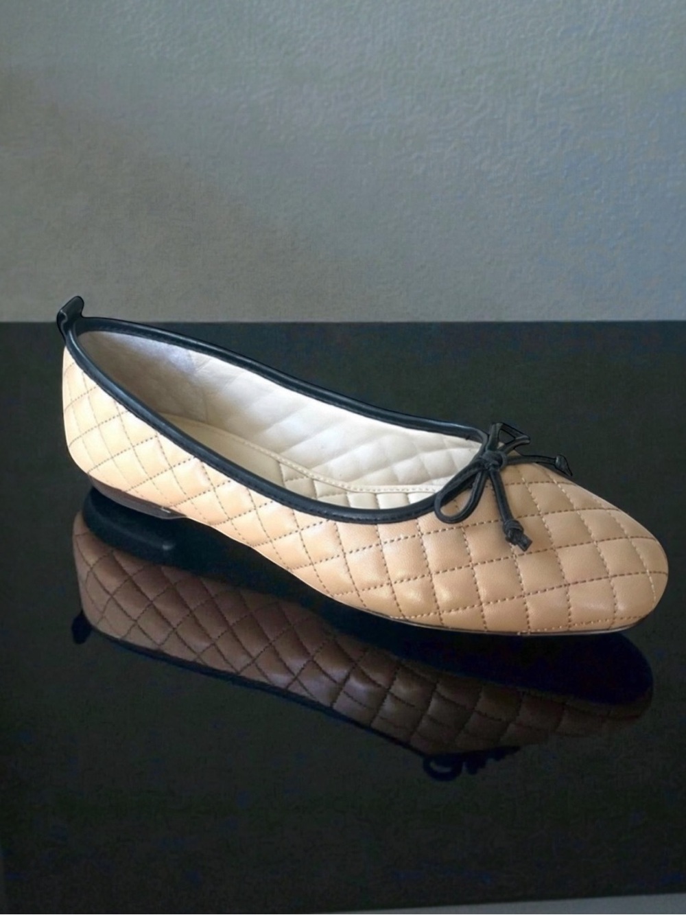 J. McLaughlin QUILTED LEATHER FLATS